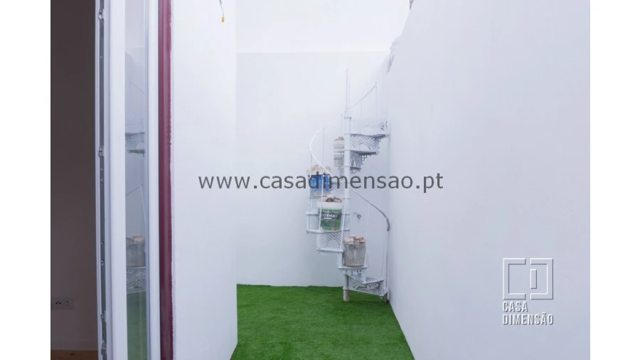Apartamento T1 para Venda em Ajuda