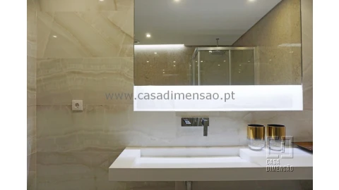 Apartamento T2 para Venda em Oeiras e São Julião da Barra, Paço de Arcos e Caxias