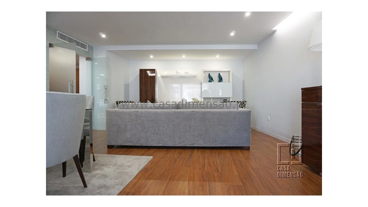 Apartamento T4 para Venda em Oeiras e São Julião da Barra, Paço de Arcos e Caxias Foto 14