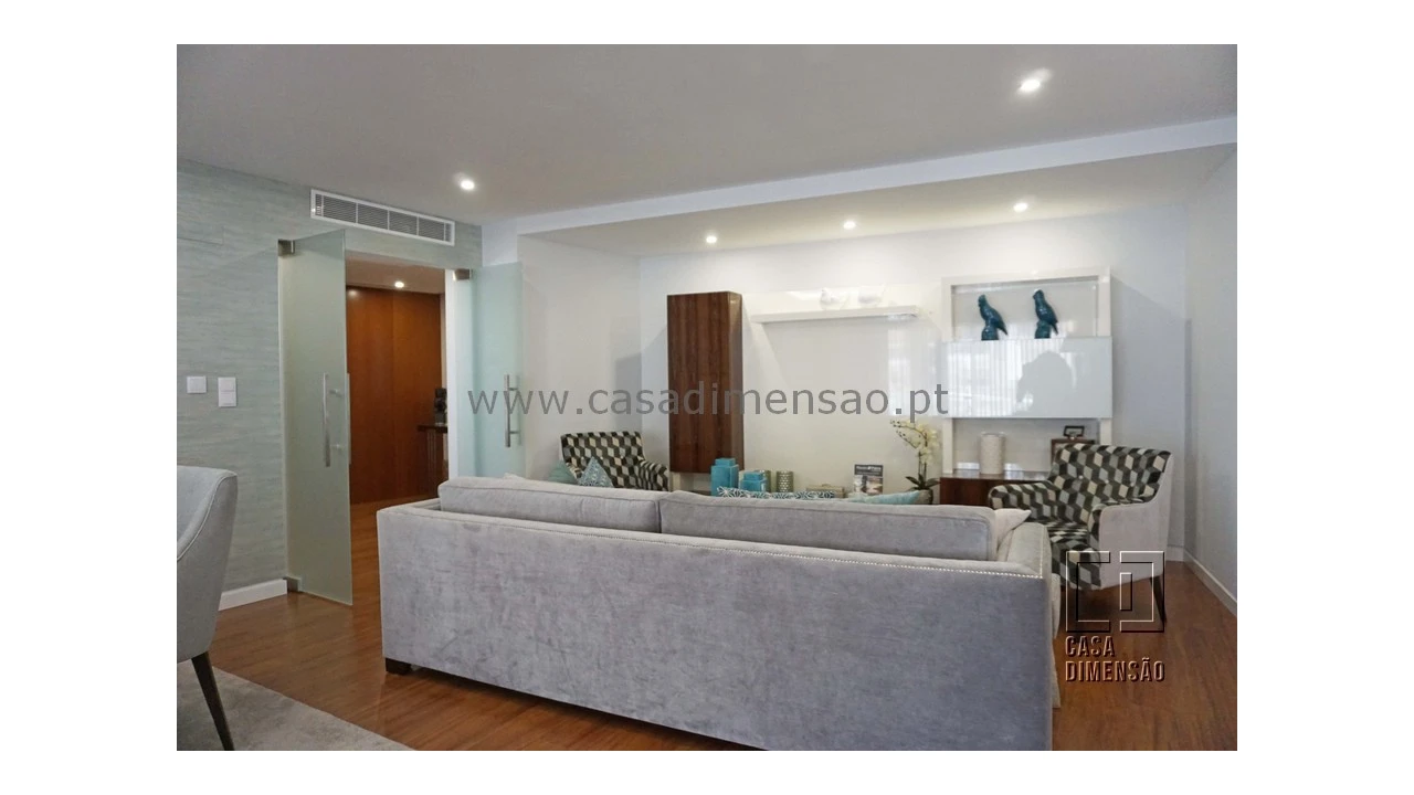 Apartamento T4 para Venda em Oeiras e São Julião da Barra, Paço de Arcos e Caxias Foto 16