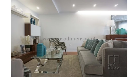 Apartamento T4 para Venda em Oeiras e São Julião da Barra, Paço de Arcos e Caxias