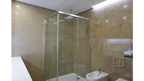 Apartamento T4 para Venda em Oeiras e São Julião da Barra, Paço de Arcos e Caxias