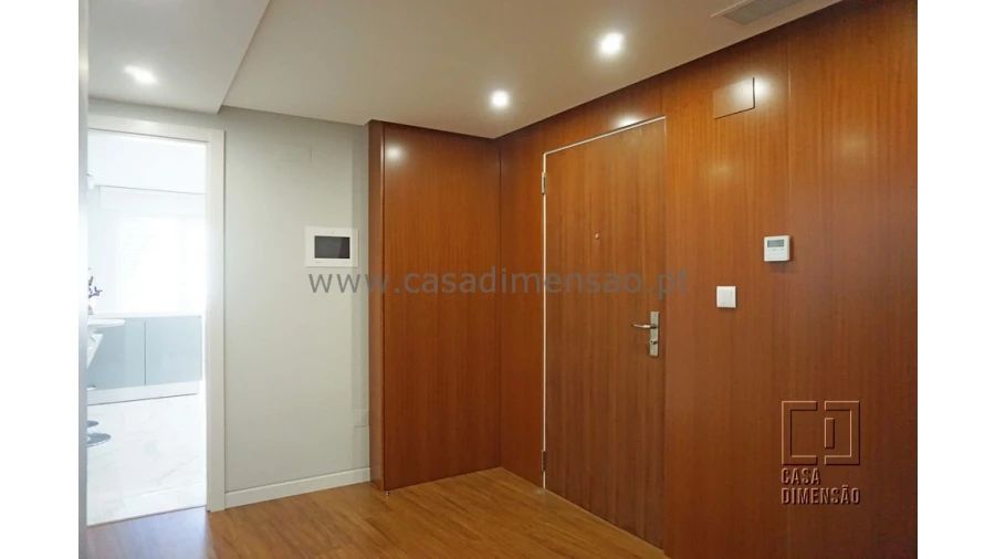 Apartamento T4 para Venda em Oeiras e São Julião da Barra, Paço de Arcos e Caxias Foto 3