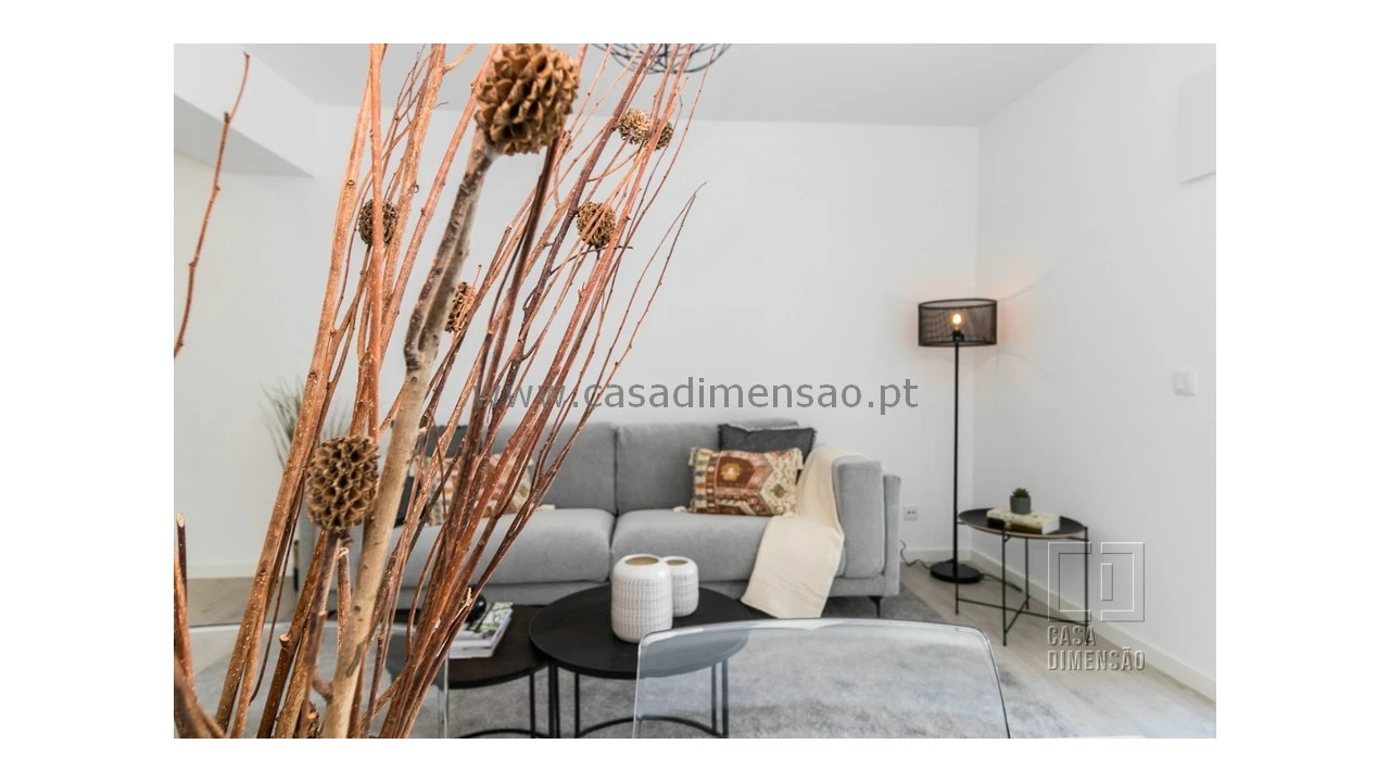 Apartamento T3 para Venda em Carnide Foto 9