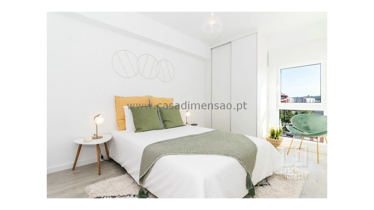 Apartamento T3 para Venda em Carnide Foto 16