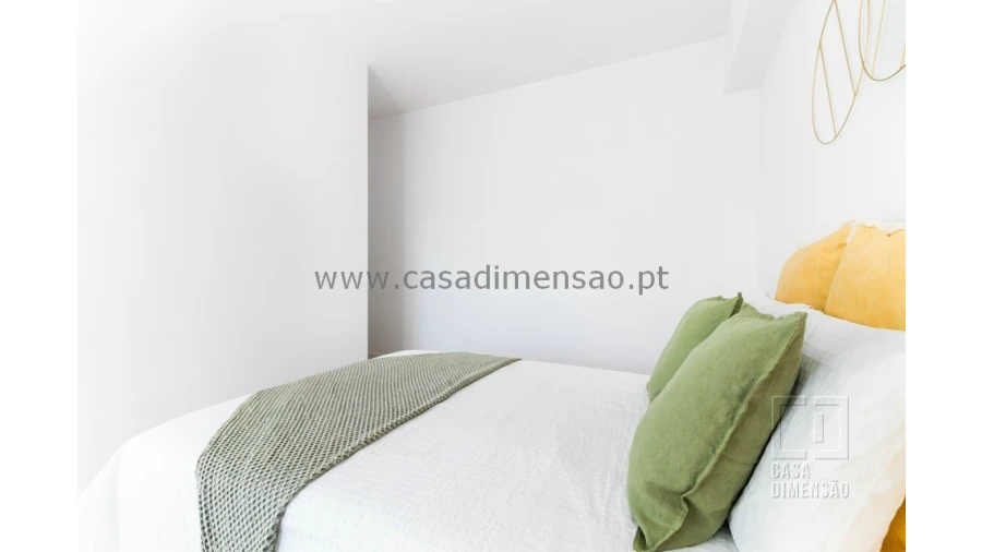 Apartamento T3 para Venda em Carnide Foto 18