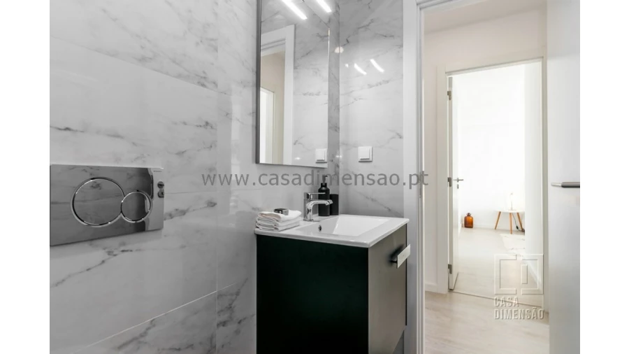 Apartamento T3 para Venda em Carnide Foto 26