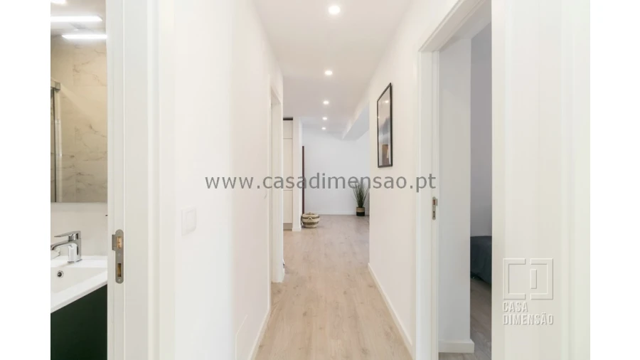Apartamento T3 para Venda em Carnide Foto 29