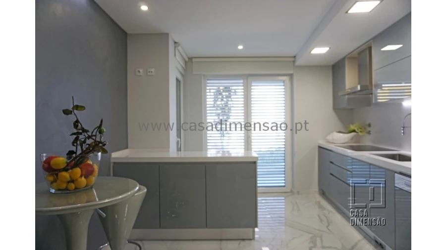 Apartamento T3 para Venda em Oeiras e São Julião da Barra, Paço de Arcos e Caxias Foto 24