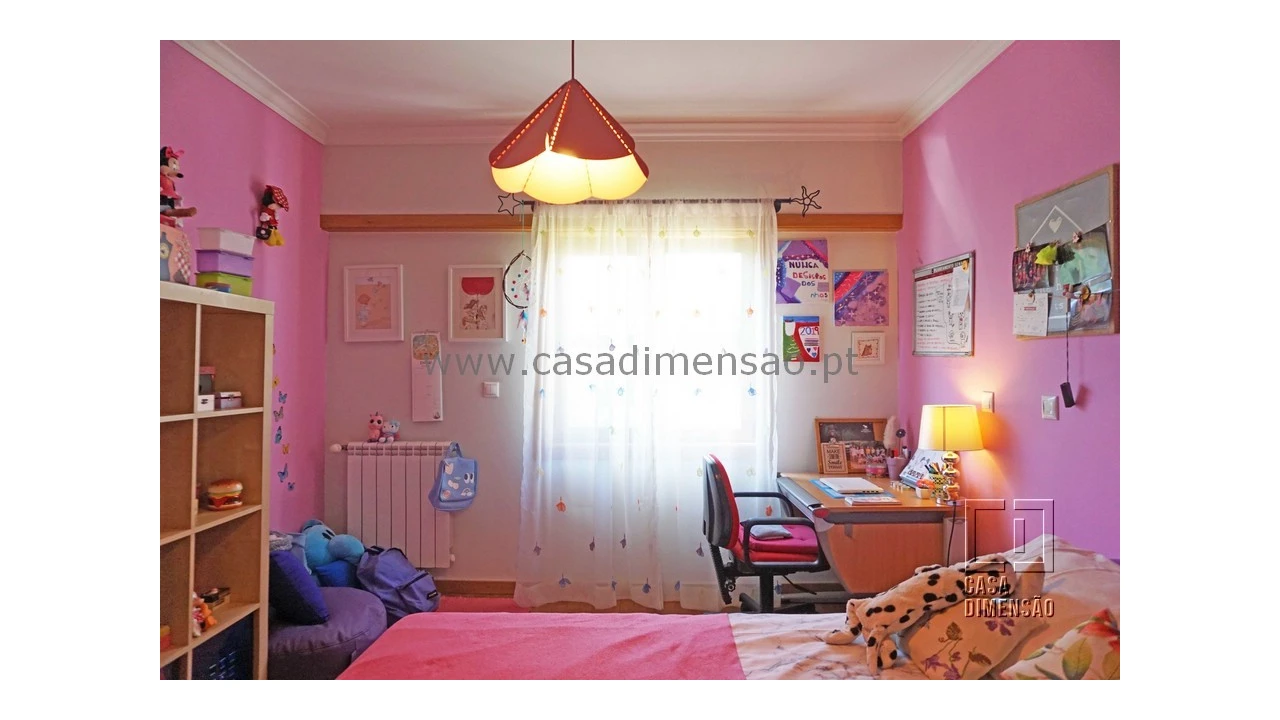Apartamento T4 para Venda em Venteira Foto 36