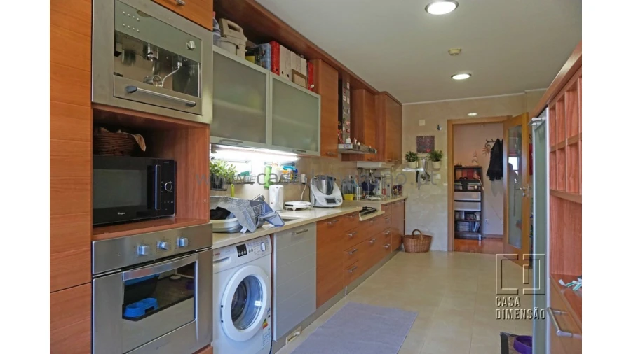 Apartamento T4 para Venda em Venteira Foto 22