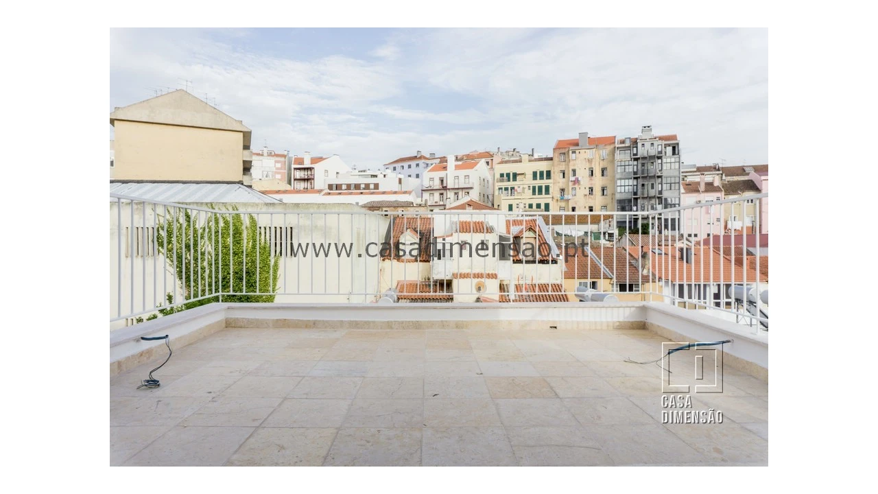 Apartamento T3 para Venda em Ajuda Foto 1