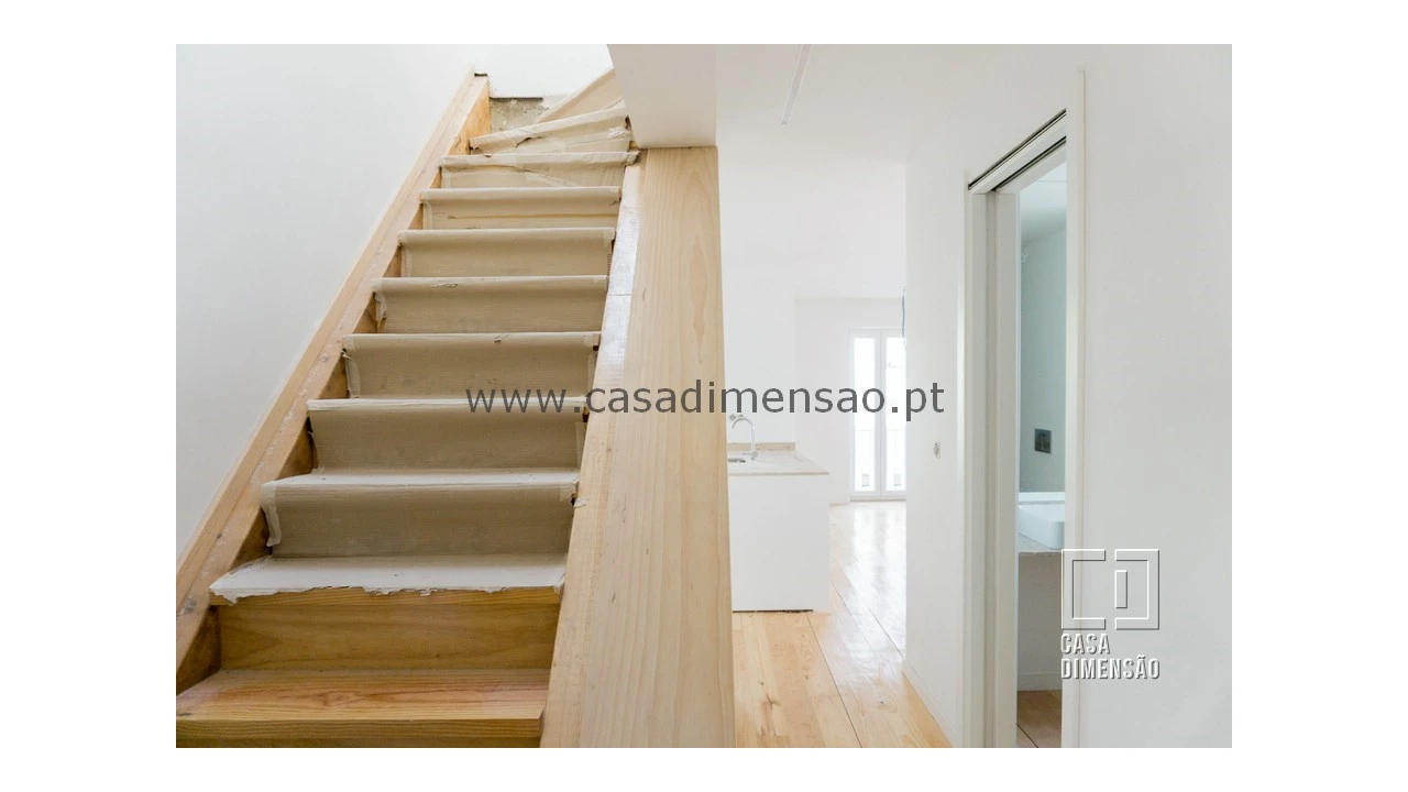 Apartamento T3 para Venda em Ajuda Foto 3