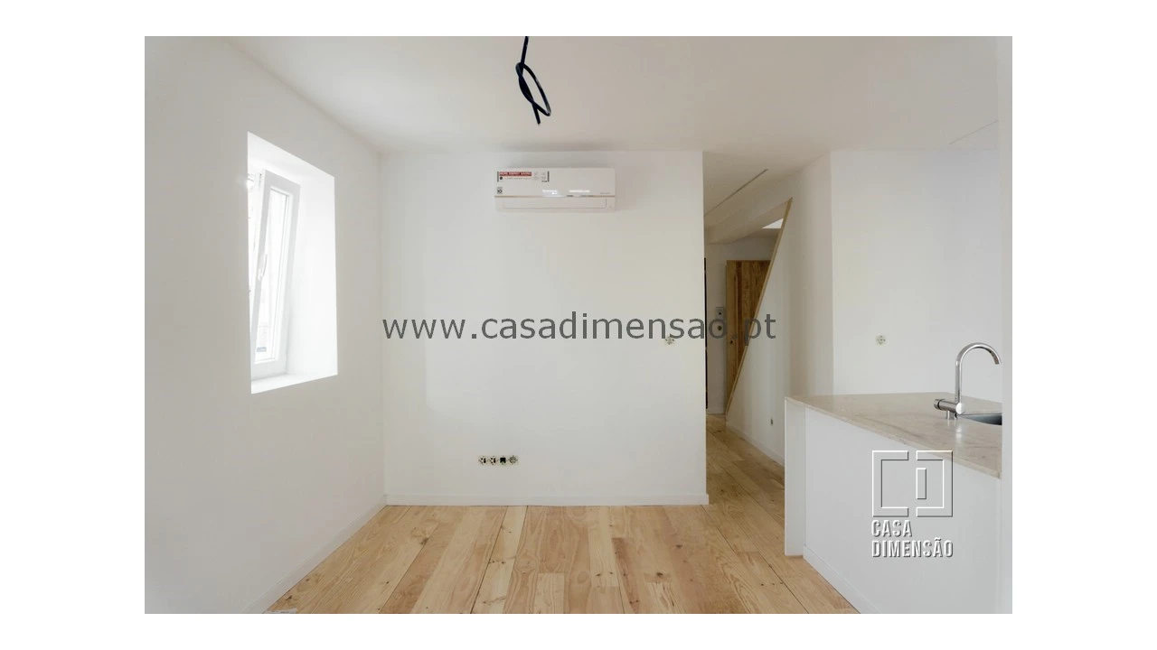 Apartamento T3 para Venda em Ajuda Foto 6