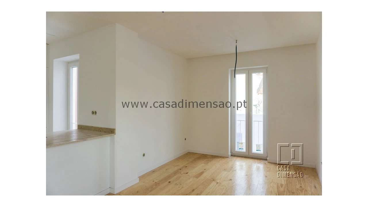 Apartamento T3 para Venda em Ajuda Foto 7