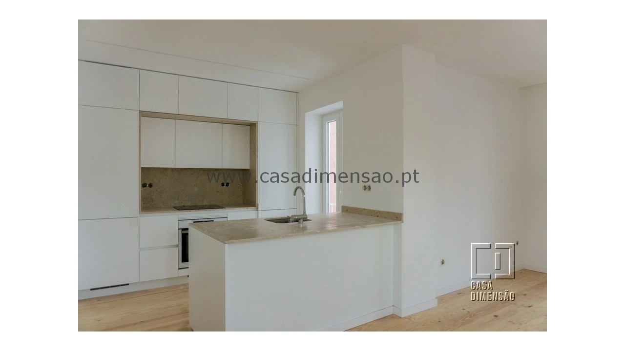 Apartamento T3 para Venda em Ajuda Foto 9