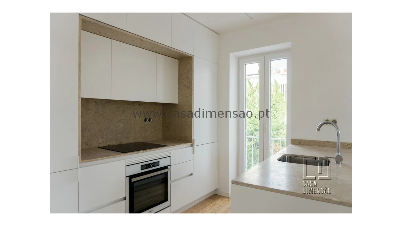 Apartamento T3 para Venda em Ajuda Foto 11