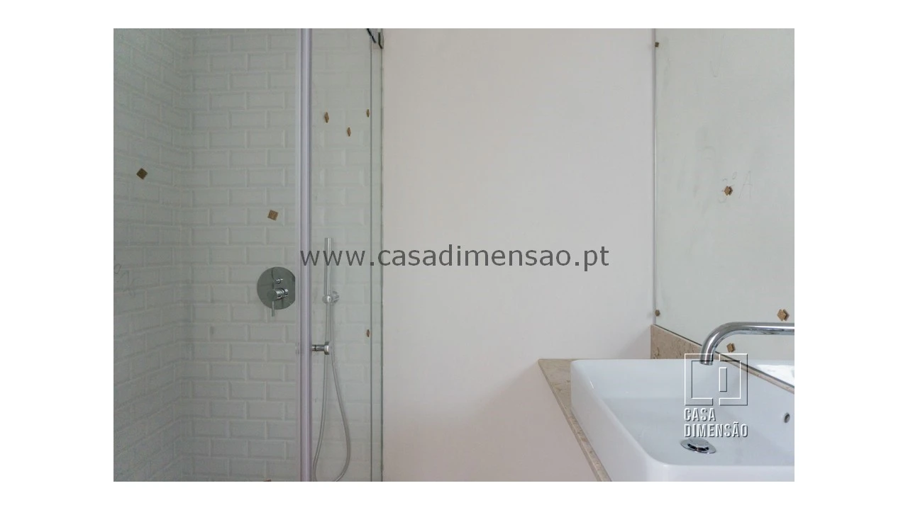 Apartamento T3 para Venda em Ajuda Foto 27