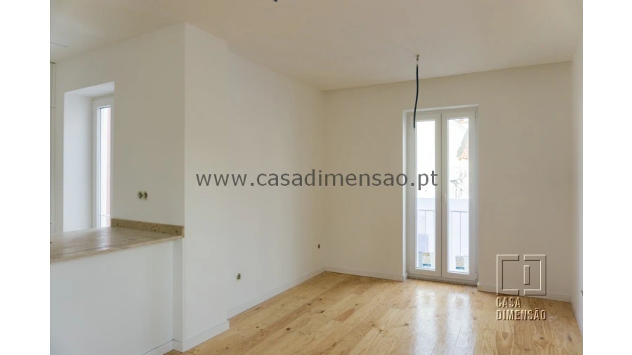 Apartamento T3 para Venda em Ajuda Foto 7