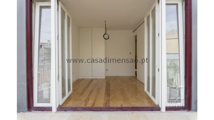 Apartamento T3 para Venda em Ajuda Foto 36