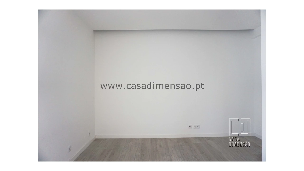 Apartamento T2 para Venda em Carnaxide e Queijas Foto 4