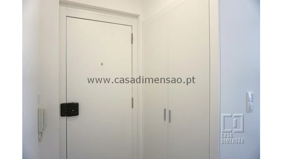 Apartamento T2 para Venda em Carnaxide e Queijas Foto 2
