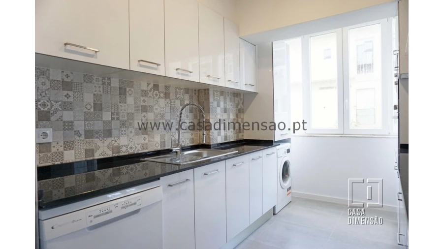 Apartamento T2 para Venda em Carnaxide e Queijas Foto 11