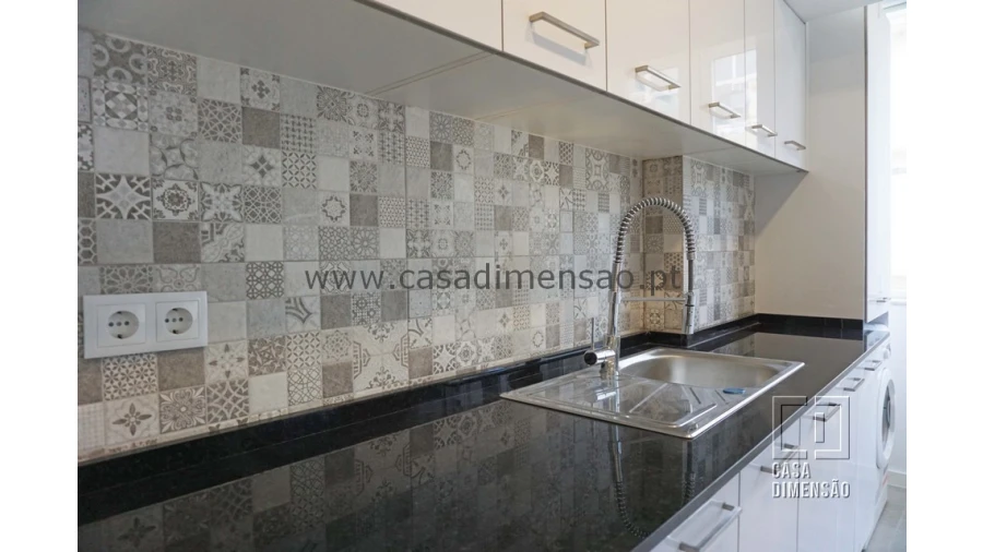 Apartamento T2 para Venda em Carnaxide e Queijas Foto 12