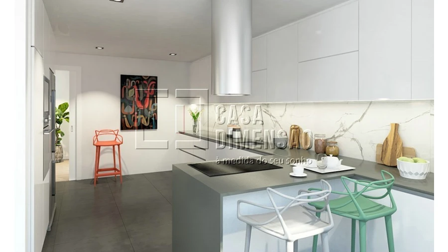 Apartamento T4 para Venda em Porto Salvo Foto 64