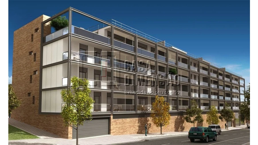 Apartamento T4 para Venda em Porto Salvo Foto 80