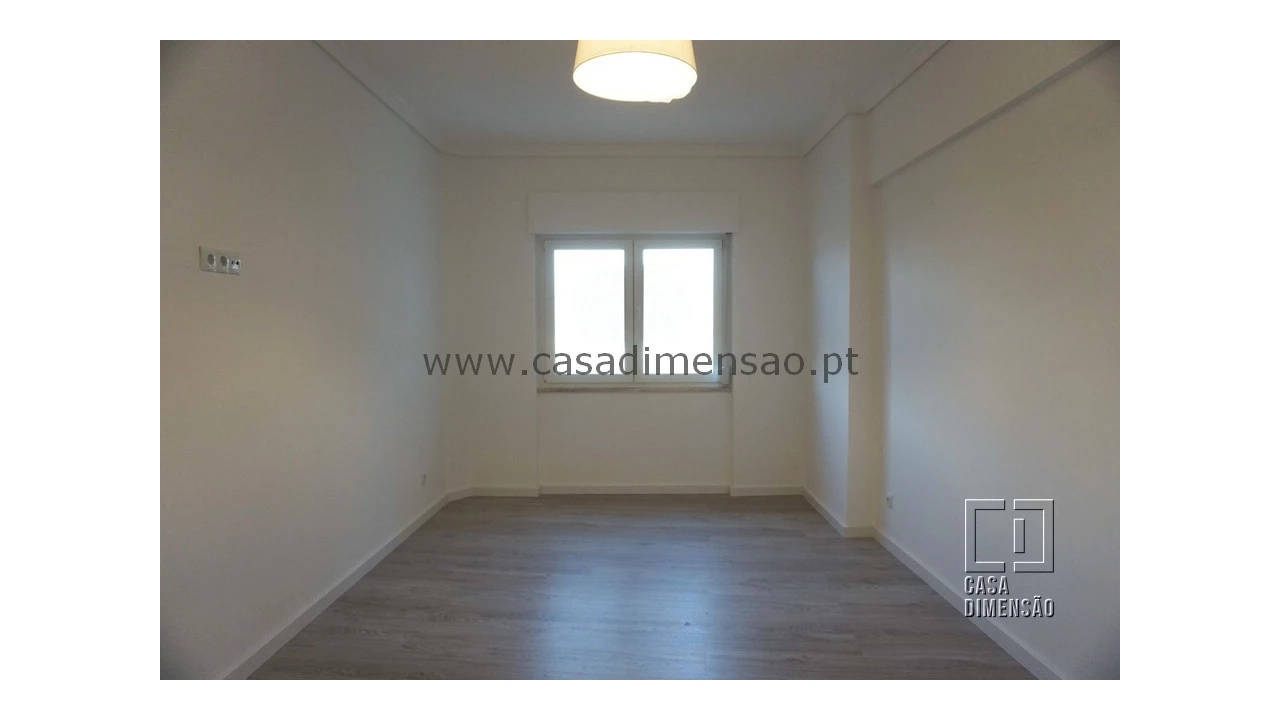 Apartamento T2 para Venda em Venteira Foto 10