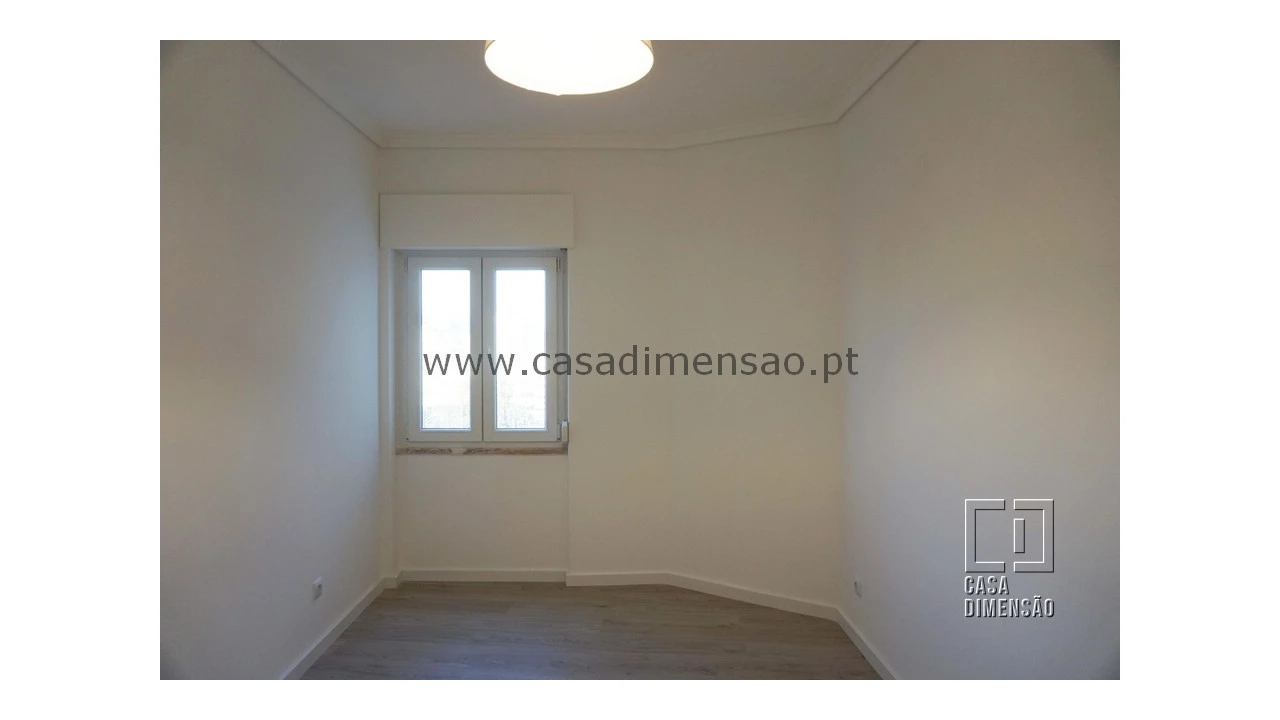 Apartamento T2 para Venda em Venteira Foto 14