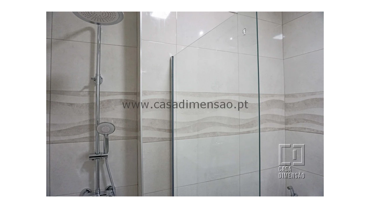 Apartamento T2 para Venda em Venteira Foto 17