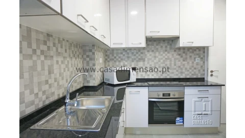 Apartamento T2 para Venda em Venteira