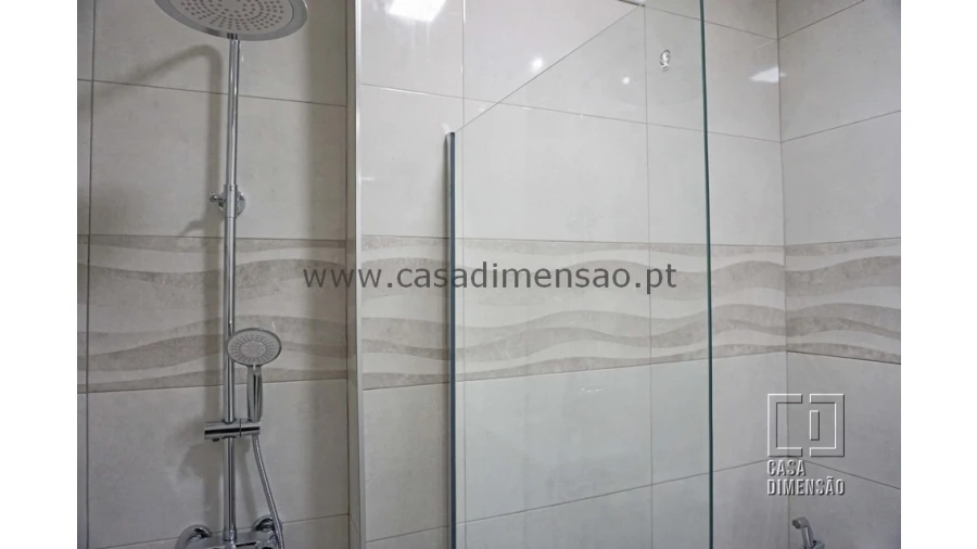 Apartamento T2 para Venda em Venteira Foto 17