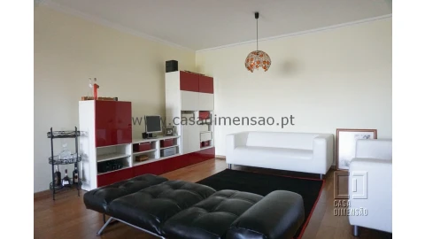 Apartamento T2 para Venda em Venteira