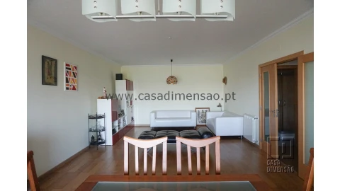 Apartamento T2 para Venda em Venteira