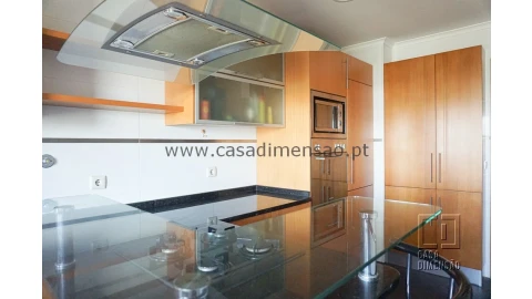 Apartamento T2 para Venda em Venteira