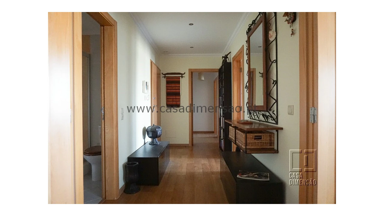 Apartamento T2 para Venda em Carnaxide e Queijas Foto 3