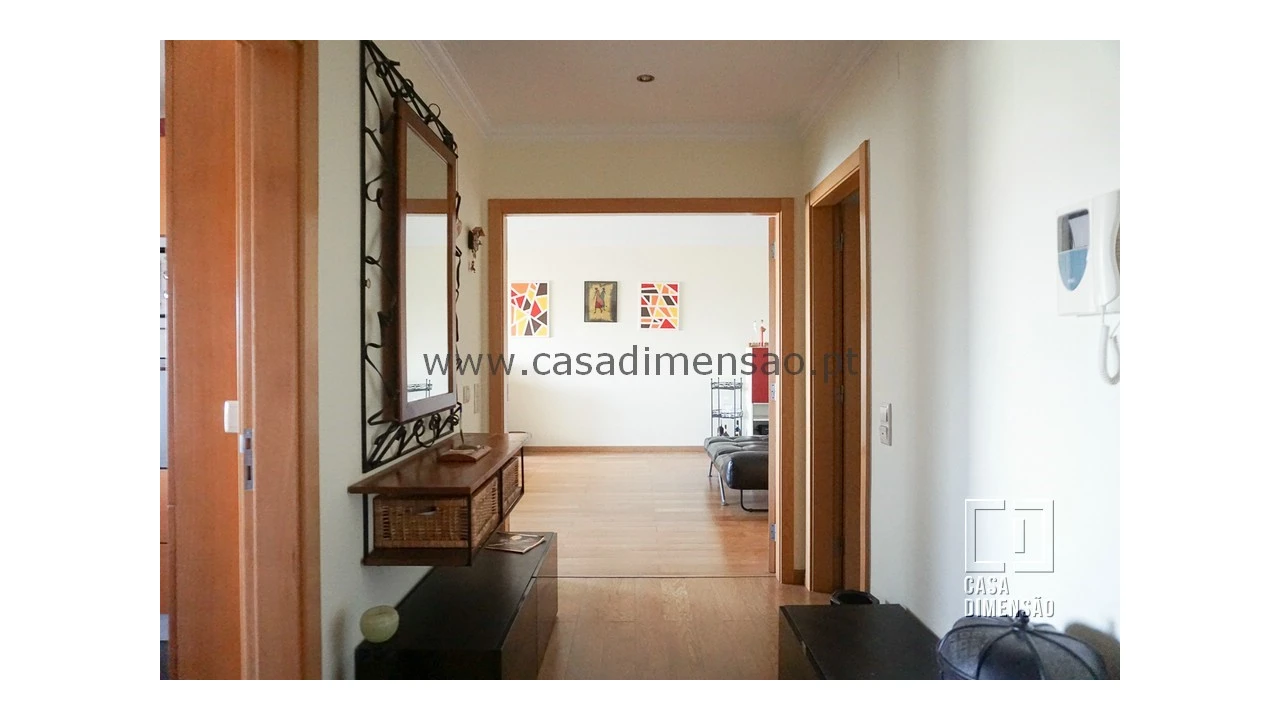 Apartamento T2 para Venda em Carnaxide e Queijas Foto 4