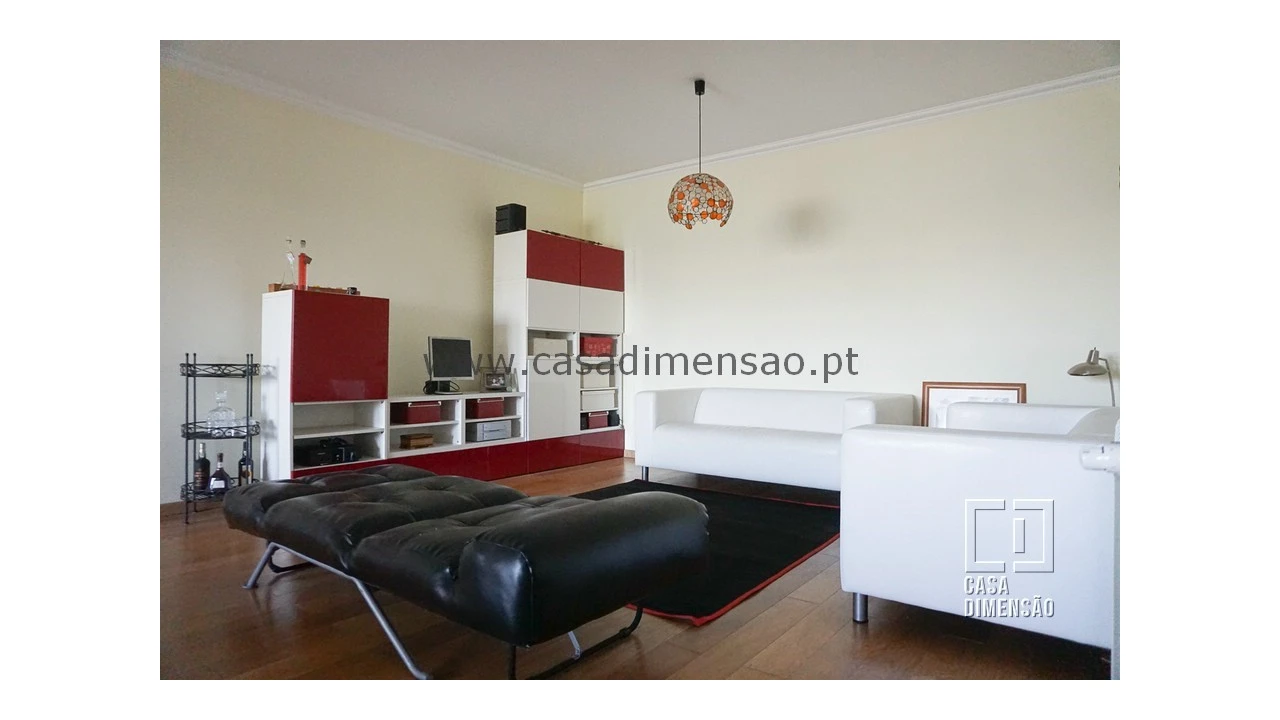 Apartamento T2 para Venda em Carnaxide e Queijas Foto 5