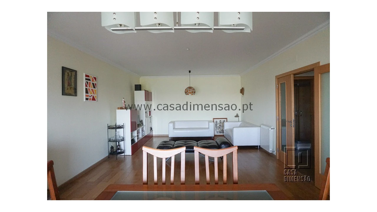 Apartamento T2 para Venda em Carnaxide e Queijas Foto 14