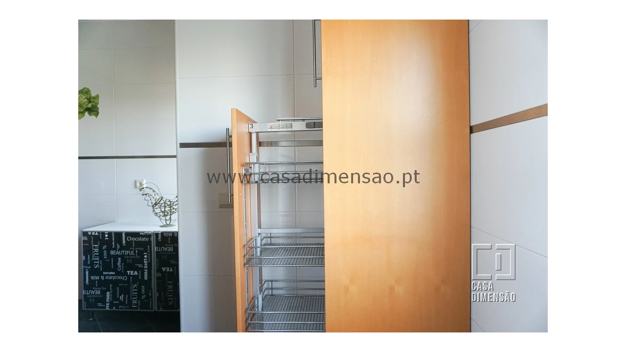 Apartamento T2 para Venda em Carnaxide e Queijas Foto 27