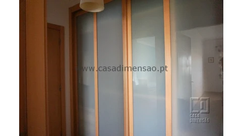 Apartamento T2 para Venda em Carnaxide e Queijas