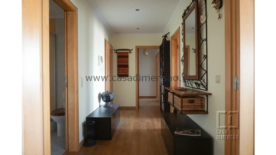 Apartamento T2 para Venda em Carnaxide e Queijas Foto 3