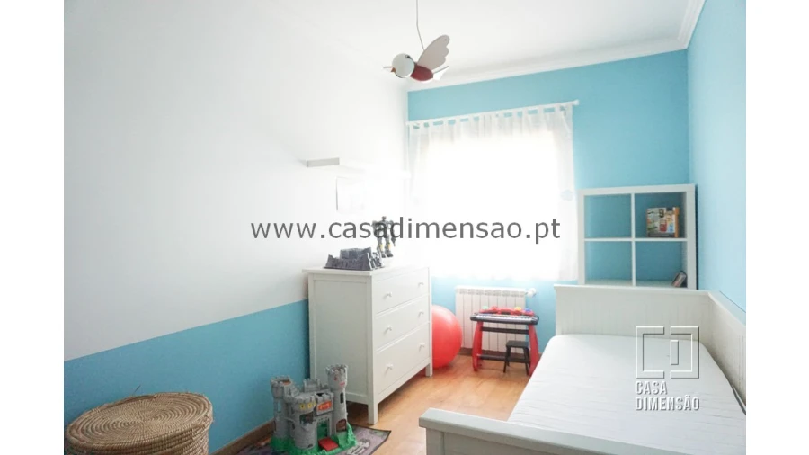 Apartamento T2 para Venda em Carnaxide e Queijas Foto 36