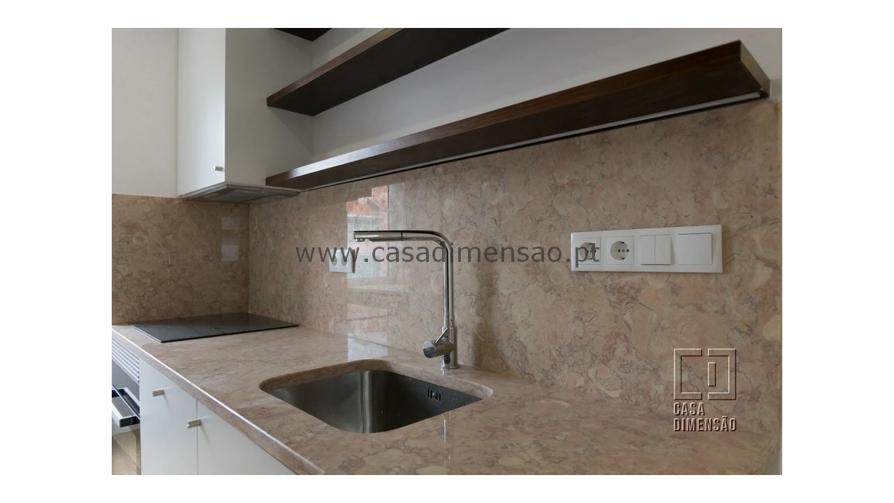Apartamento T1 para Venda em Avenidas Novas Foto 39