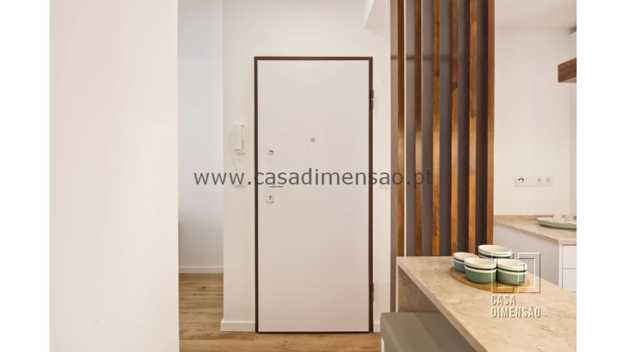 Apartamento T1 para Venda em Avenidas Novas Foto 4