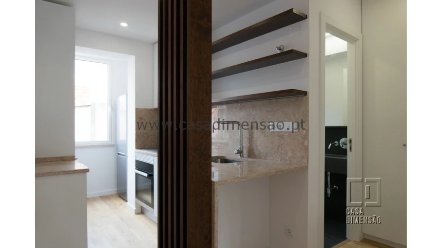 Apartamento T1 para Venda em Avenidas Novas Foto 36