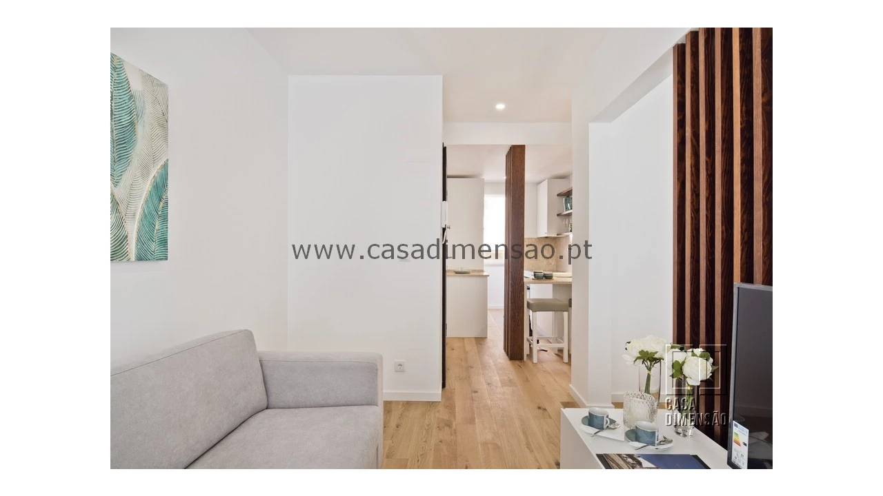 Apartamento T1 para Venda em Avenidas Novas Foto 8